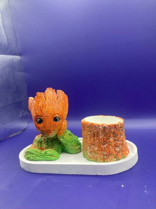 Suport decorativ "Baby Groot"